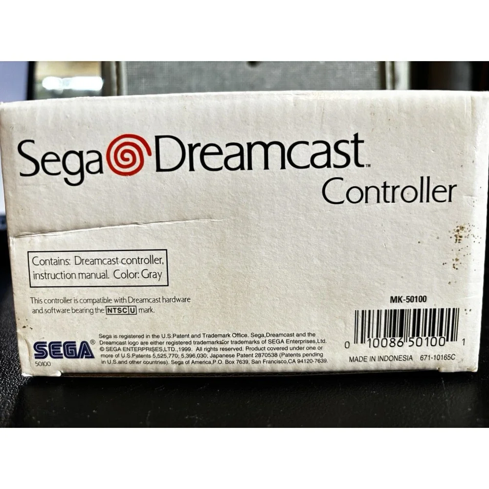 SEGA HKT-7700 Dreamcast Controller - Gray- In box with manual